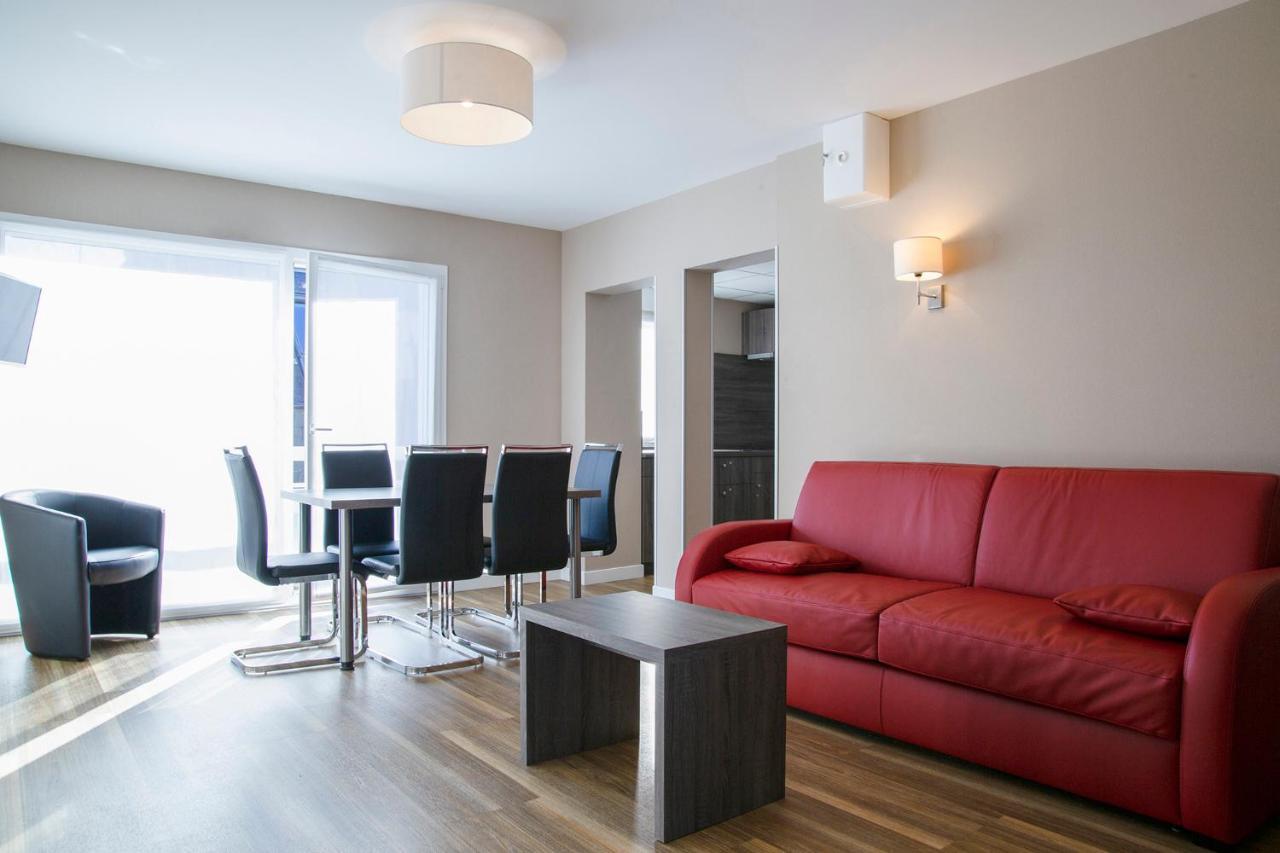 Park Hotel & Appartements Cholet Eksteriør billede